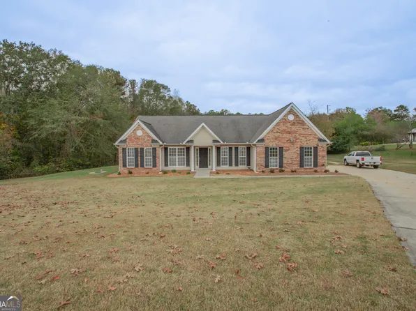 189 Triplet Trl, Douglasville, GA 30134