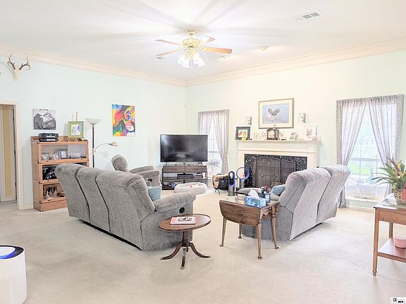 3rd image of 2505 Rosedale Dr