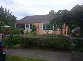 8556 25th Ave NW, Seattle, WA 98117