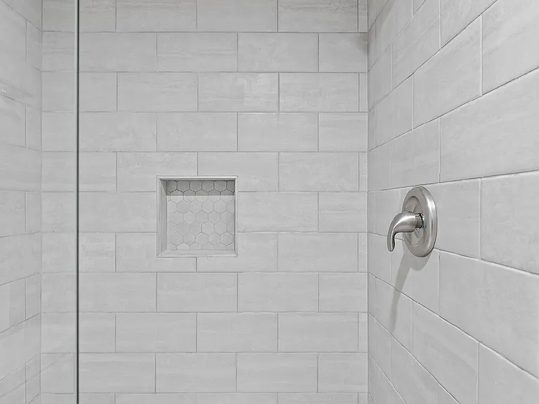 105 Ppoole St #303 — Photo 70