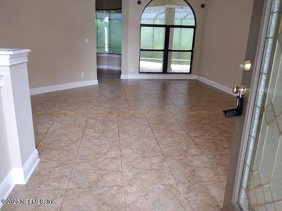 2nd image of 12882 SHIREWOOD Lane