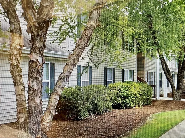 Acorn Grove Apartment Homes, 420 Acorn Grove Ln #412B, Chesapeake, VA 23320
