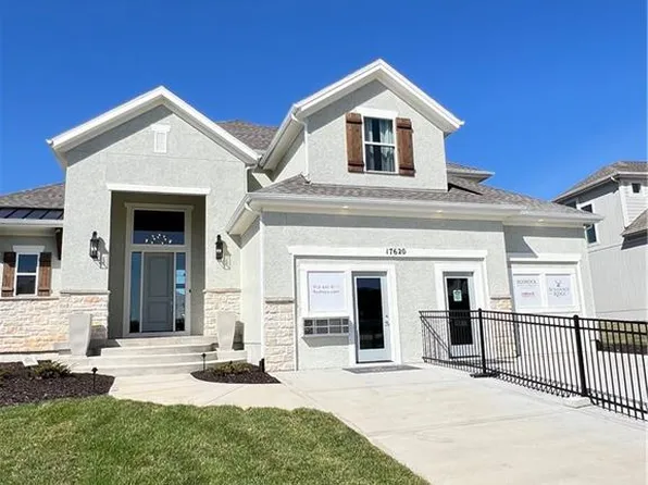 17620 High St, Overland Park, KS 66085