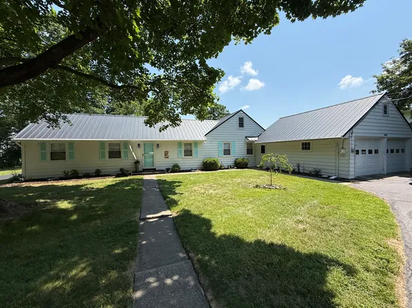 3883 Central Ave #2, Keuka Park, NY 14478