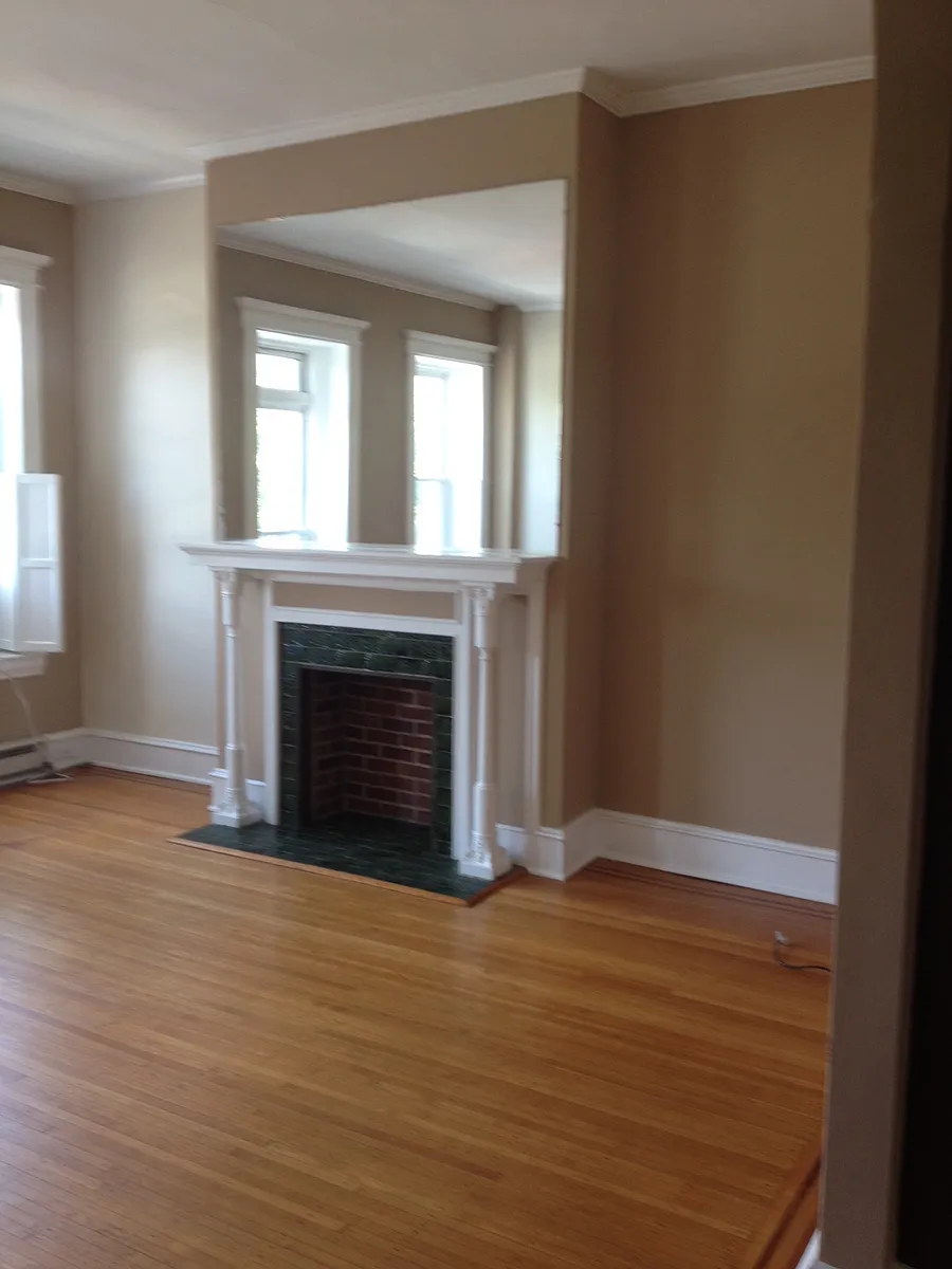 Building Photo - 2929 N Charles St #1R