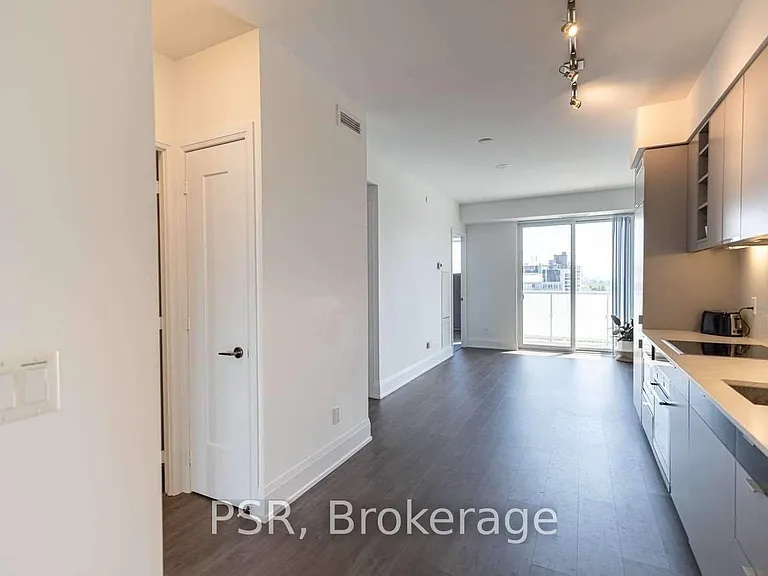 101 Erskine Ave #903 — Photo 5