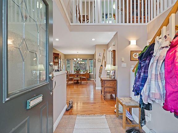 4th image of 10372 Bowerbank Rd