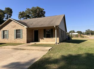 2417 Laurel St, Texarkana, AR 71854