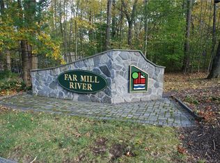 37 Happy Hollow Cir UNIT A, Stratford, CT 06614