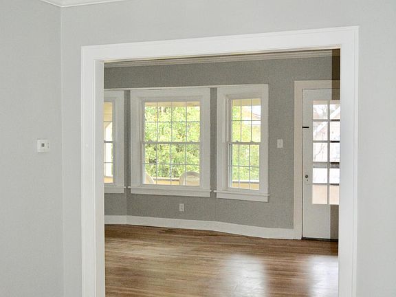 4th image of 14317 Garfield Ave #Up