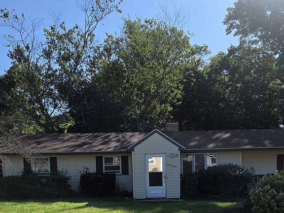 3rd image of 23 McDevitt Rd