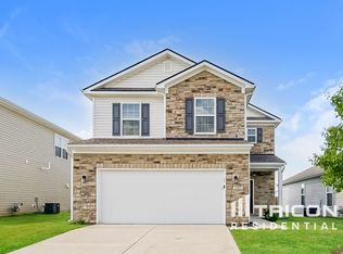 1902 Lakecrest Dr, Columbus, IN