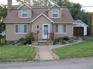 26 E Market St, Burgettstown, PA 15021
