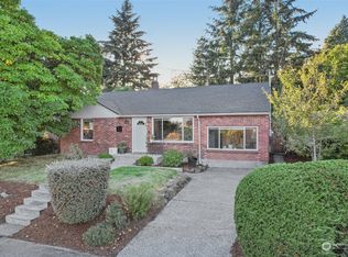 10823 37th Ave SW, Seattle, WA 98146