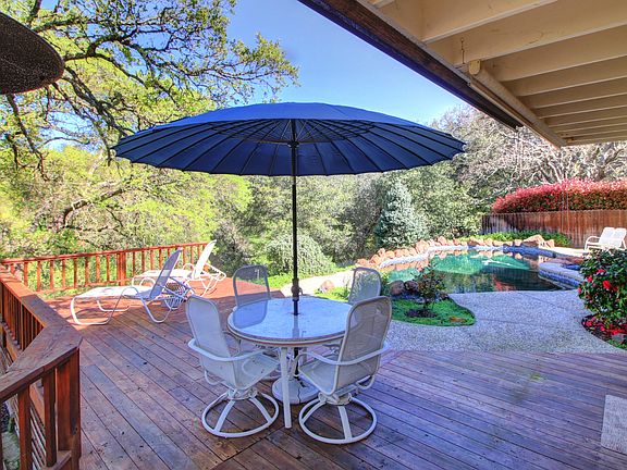 4th image of 9357 Honeywood Ct