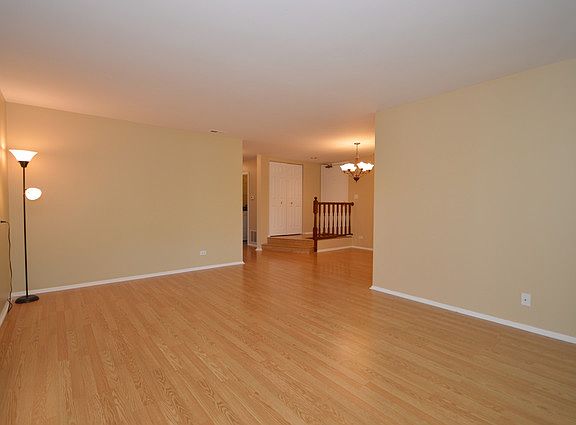 5th image of 1420 Wentworth Ct