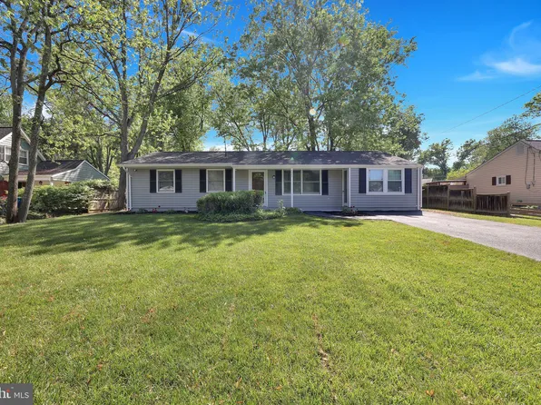 4907 Shirley St, Alexandria, VA 22309