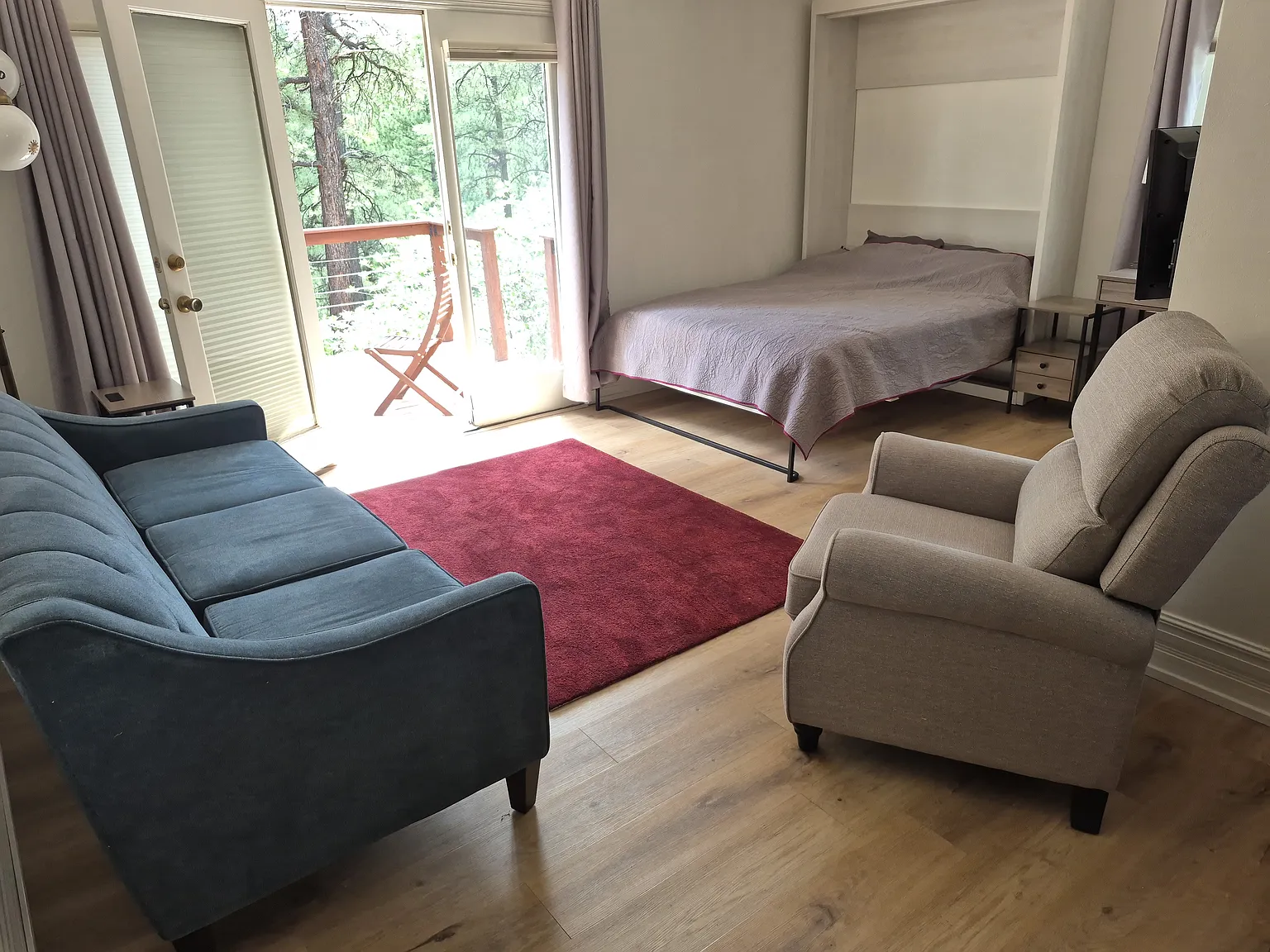 Studio, 412 sqft, $1,400 — Photo 4