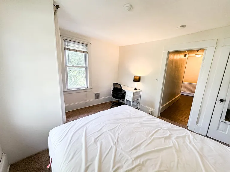 213 Cornell St — Photo 11