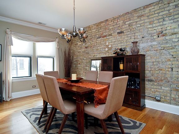 4th image of 2128 N Oakley Ave APT 1