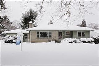 5th image of 902 Westmoreland Ave