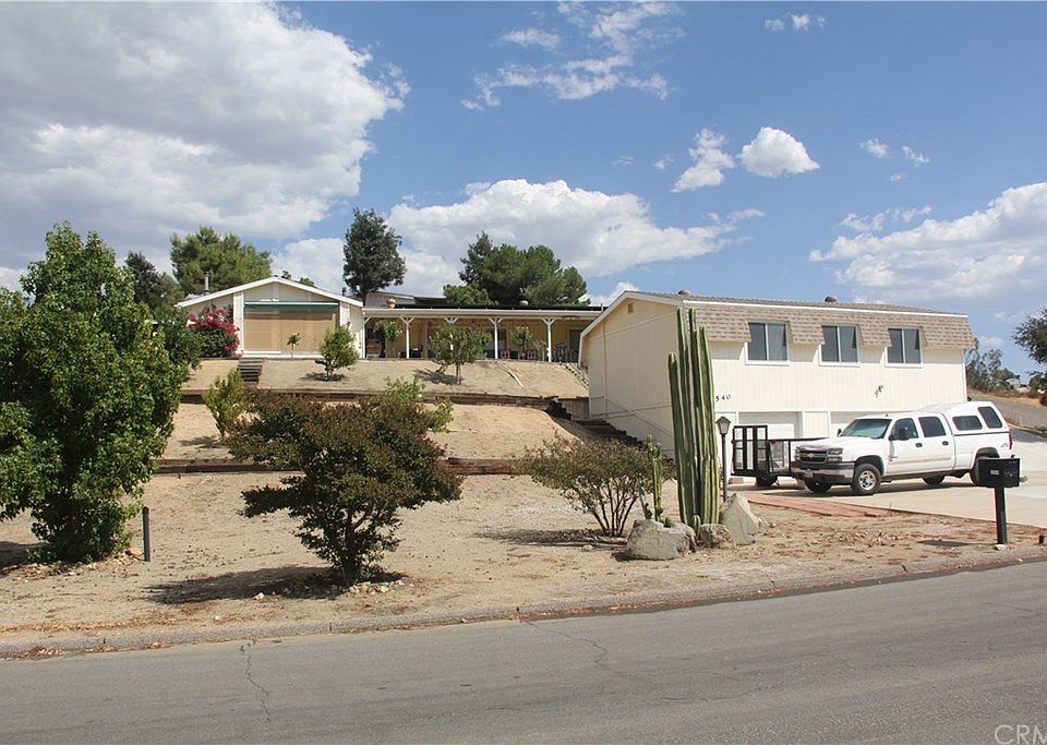 1st image of 33540 Hayfield Cir