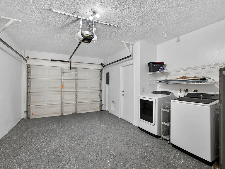 479 Prestwick Cir — Photo 50