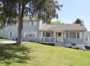 11811 213th Ave, Bristol, WI 53104