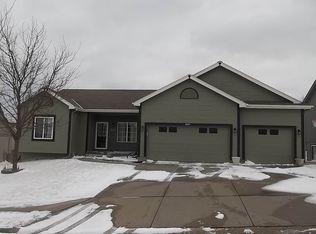 16009 Fowler Ave, Omaha, NE 68116