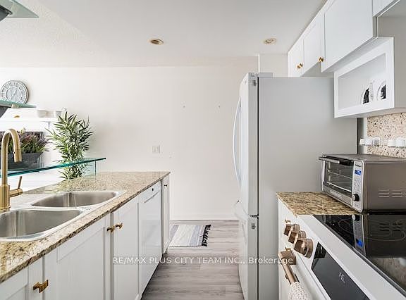 3rd image of 208 Queens Quay W #1608