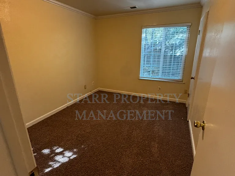 2625 Grizzly Hollow Way — Photo 7