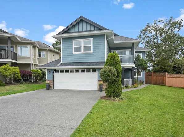 1759 Mamich Cir, Saanich, BC V8N 6M9