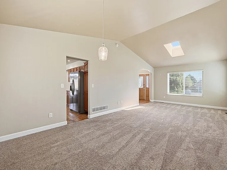 7338 Allens Park Dr — Photo 7