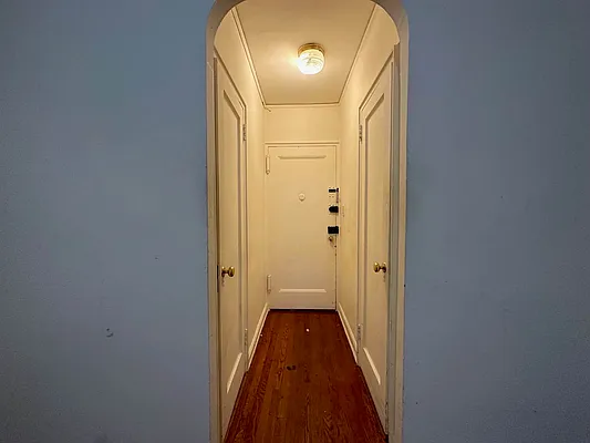 Rented by Queens Apartments Realty LLC | media 13