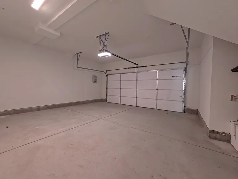 2716 Amora Cir — Photo 13