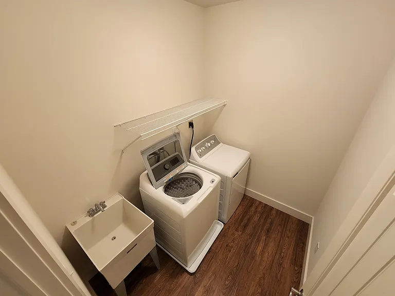 5515 Mendenhall Dr — Photo 8