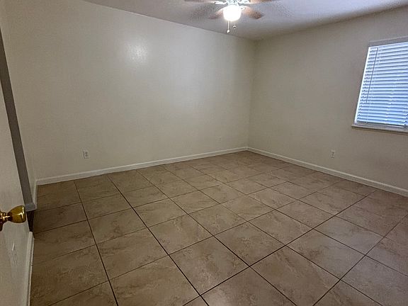 3rd image of 5201 Redberry St APT 1