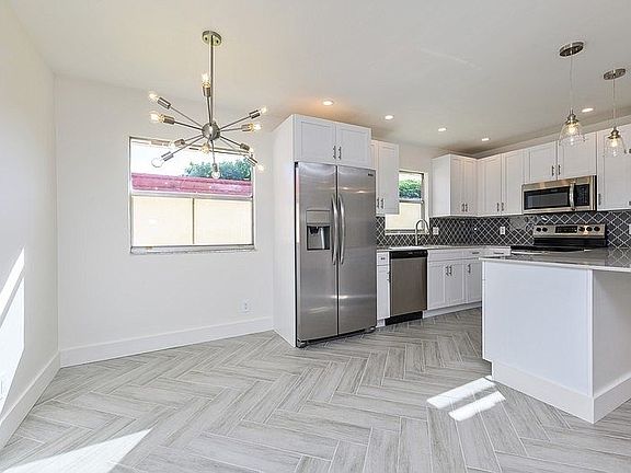 2nd image of 189 Seville Ln #H