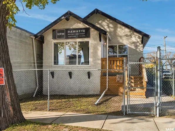 1832 Angus Street, Regina, SK S4T 1Z4