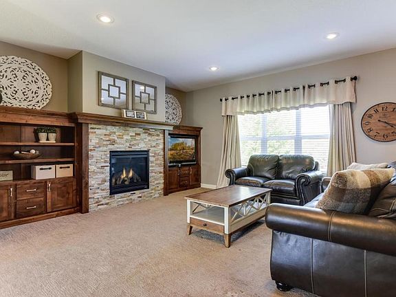 2nd image of 6505 Fox Hollow Ct