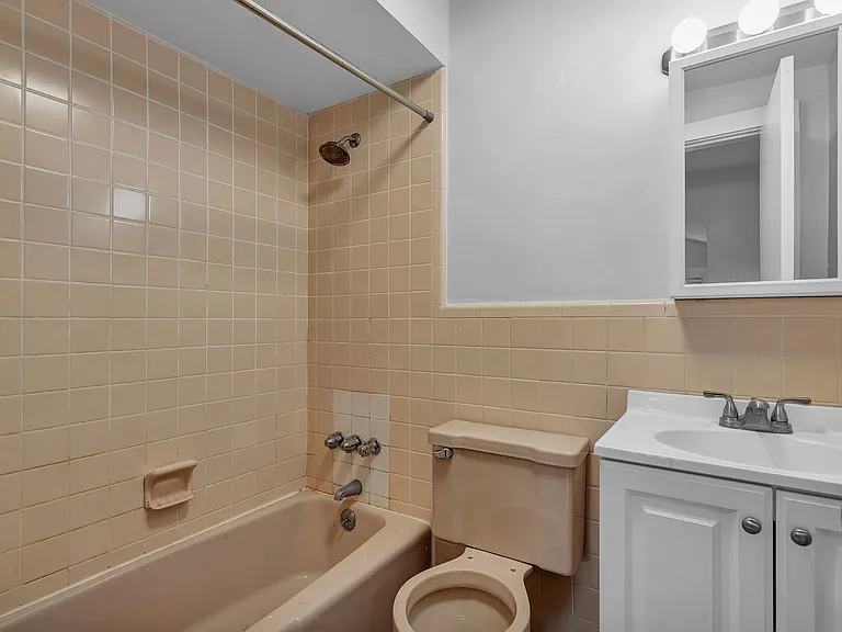 166 Park St #168 — Photo 33