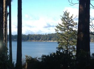14265 Silven Ave NE, Bainbridge Island, WA 98110