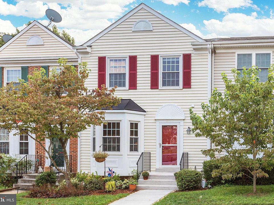 1st image of 3718 Broomsedge Ct