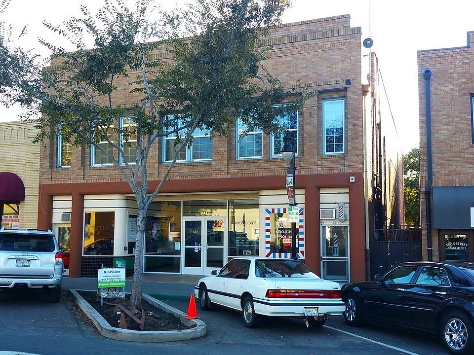 Entire 2nd floor is the apartment overlooking beautiful Downtown Rio Vista.