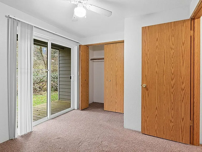 Witham Village Apartments - Corvallis Oregon - 1 Bedroom