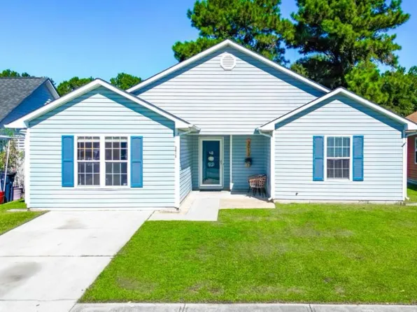 3013 E Windgate Ct, Jacksonville, NC 28546