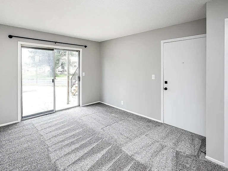 605 S Washington St #14 — Photo 13