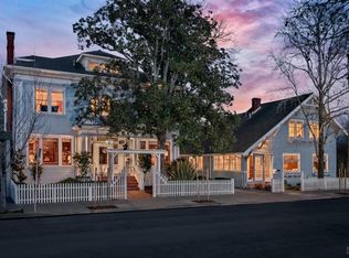 8 & 10 Keller St, Petaluma, CA 94952