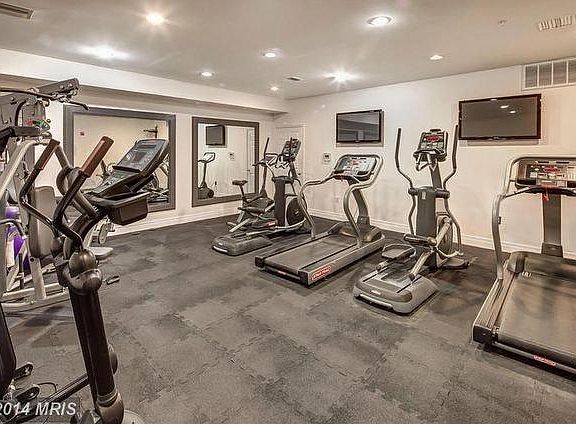 Building Gym