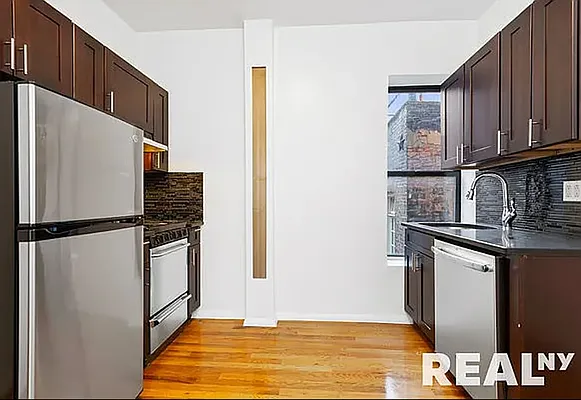 Rented by REAL New York | media 5